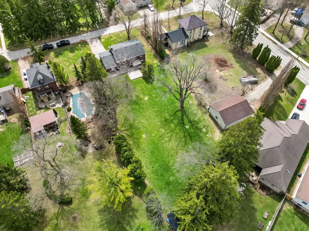 180 Church ST, North Middlesex, ON N0M 1A0