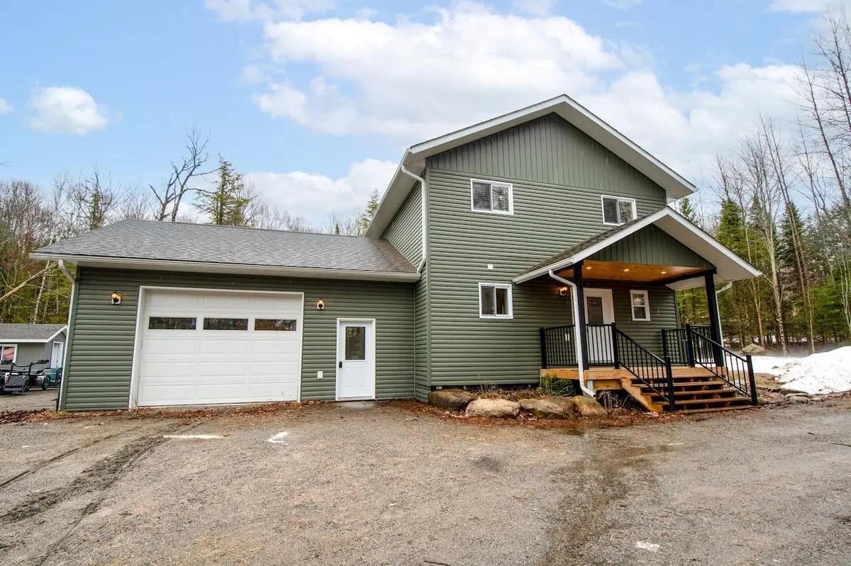 1525 South Baptiste Lake RD, Hastings Highlands, ON K0L 1C0