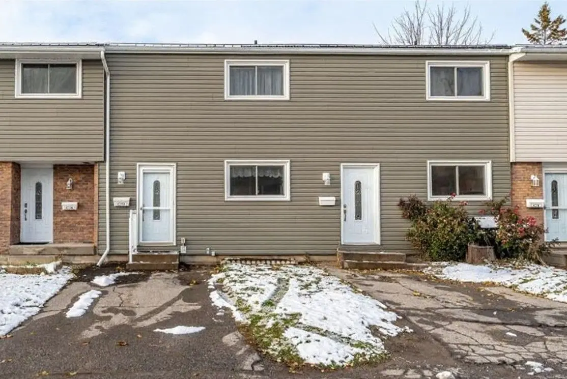 400 Westwood DR #C3, Cobourg, ON K9A 2B6