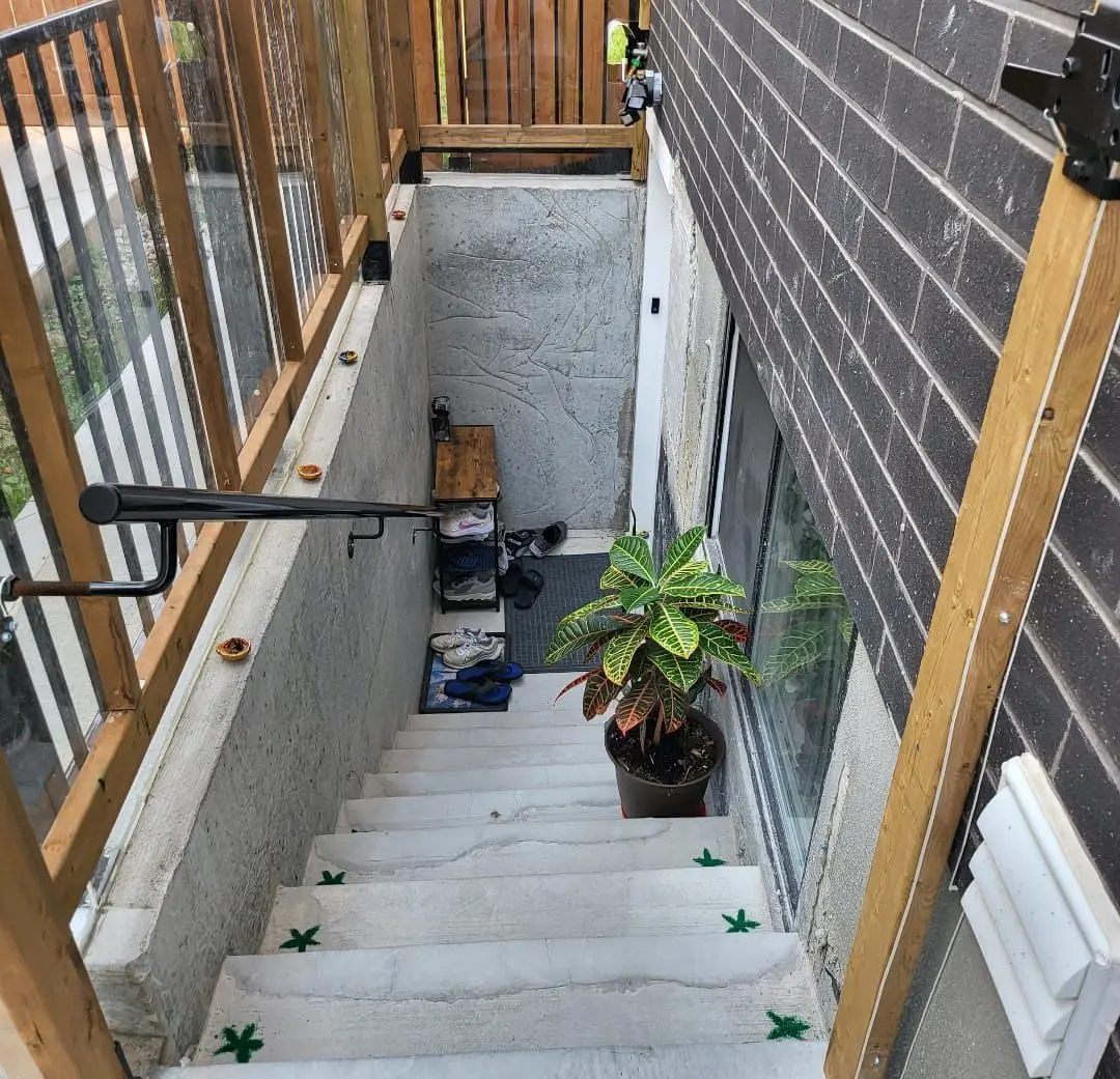 82 Keating ST #Lower Level, Guelph, ON N1E 7G1