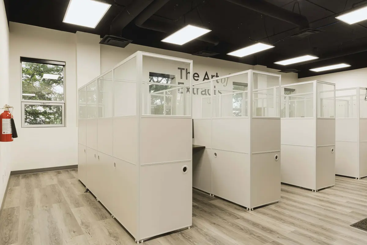 516 John ST N #215, Aylmer, ON N5H 2B8