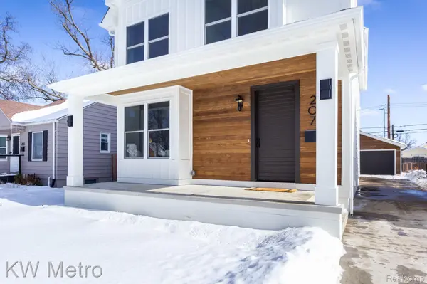 207 S Wilson AVE, Royal Oak, MI 48067