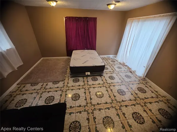 18948 Wall ST, Melvindale, MI 48122