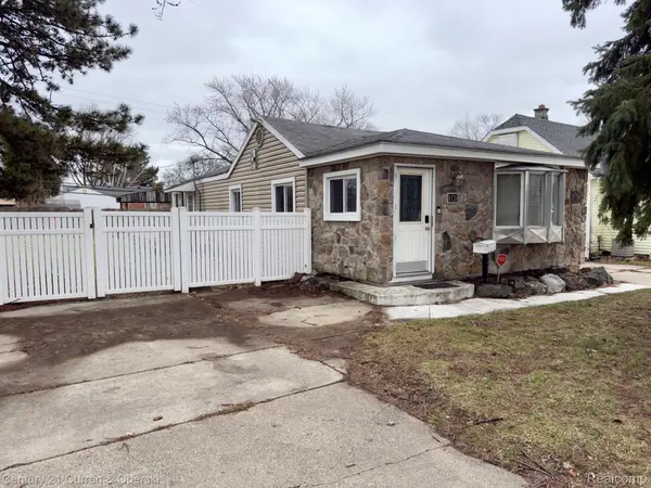 8320 Robindale AVE, Dearborn Heights, MI 48127