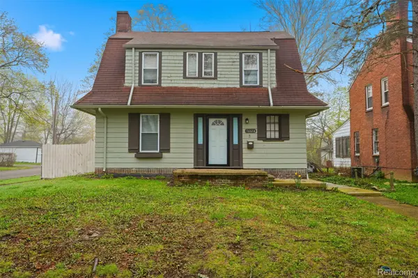 16614 Sunderland RD, Detroit, MI 48219