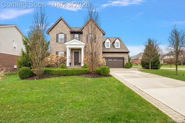 1138 Pembroke DR, Rochester Hills, MI 48307