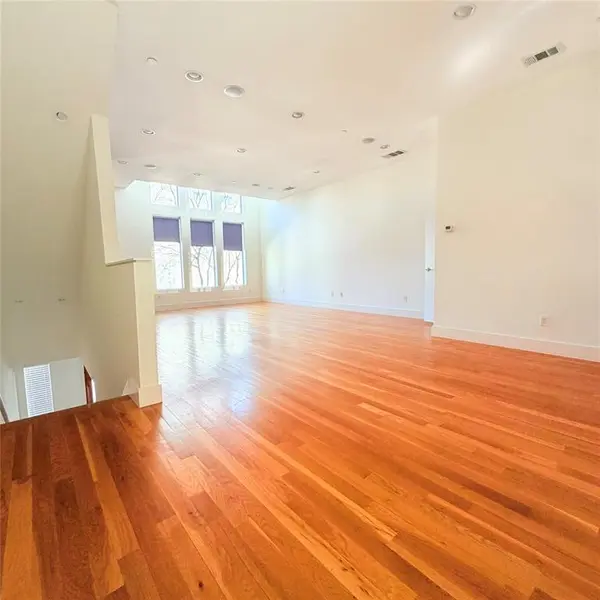 1600 N Haskell Avenue #11, Dallas, TX 75204