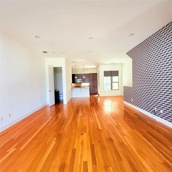 1600 N Haskell Avenue #11, Dallas, TX 75204