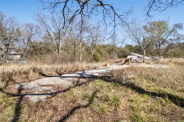 4185 Rock Creek Road, Whitesboro, TX 76273
