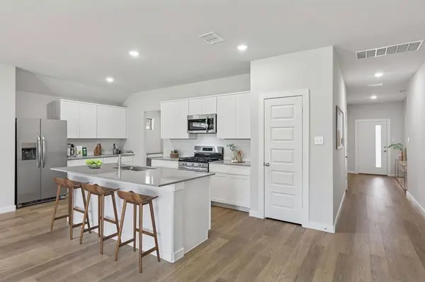 2218 Horseshoe Lane, Seagoville, TX 75159