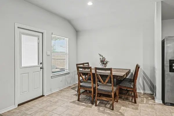 513 Bronze Circle W, Springtown, TX 76082