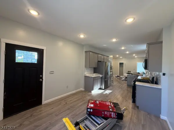 190 E Lindsley #2, Cedar Grove Twp., NJ 07009