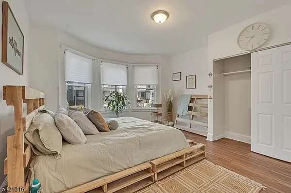 110 N 17Th St, East Orange City, NJ 07017