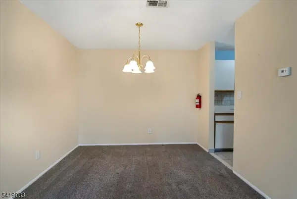 80 Garden Ct, Roxbury Twp., NJ 07876