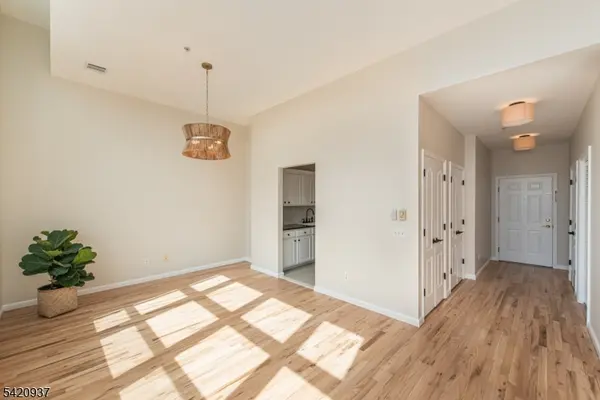 280 Main St #305, Little Falls Twp., NJ 07424