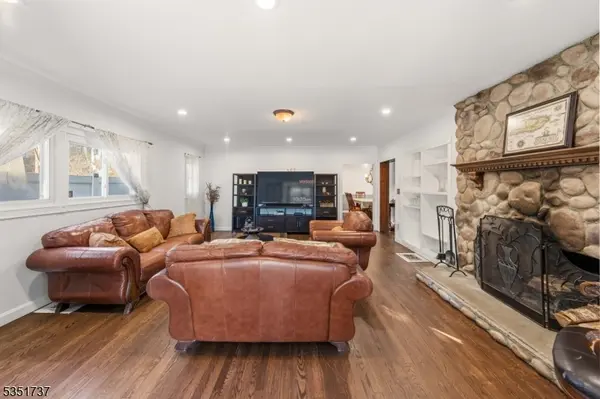 426 Walnut St, Roselle Boro, NJ 07203