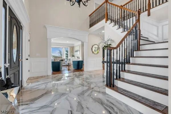 15 Loller Dr, Bridgewater Twp., NJ 08836