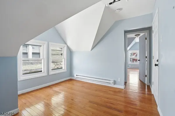 921 S 17Th St #3, Newark City, NJ 07108
