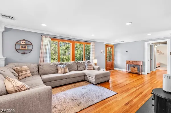 21 Turkey Hill Rd, Montville Twp., NJ 07005