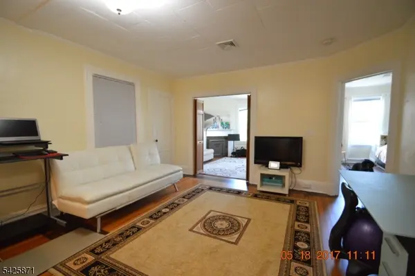 83-85-87 Summit Ave #3, Summit City, NJ 07901