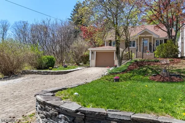 1331 Macopin Rd, West Milford Twp., NJ 07480