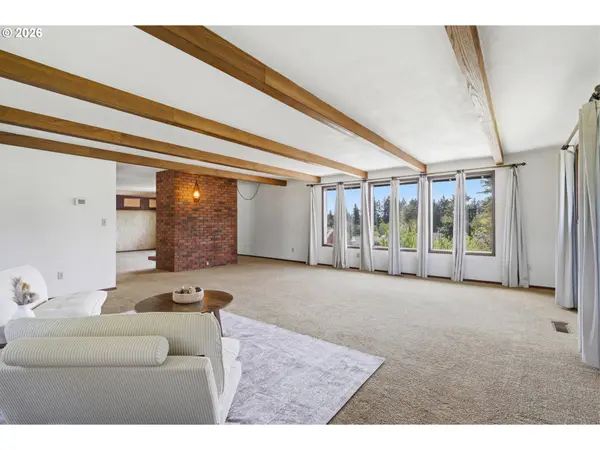 1290 SCENIC VIEW DR, Stayton, OR 97383