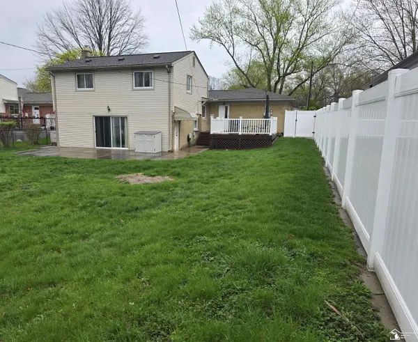 9480 William ST, Taylor, MI 48180