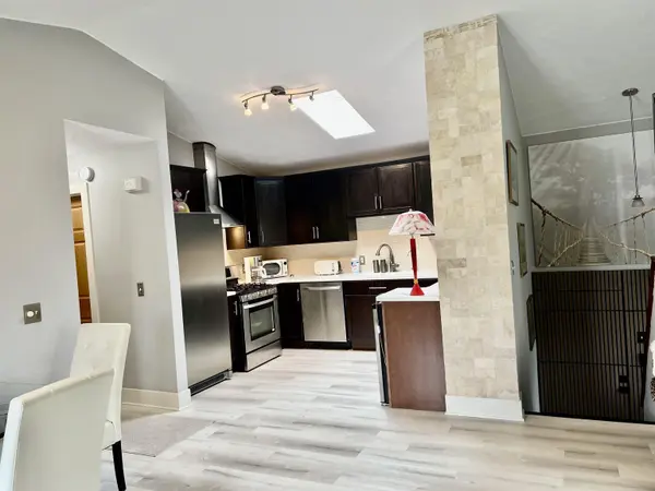 1441 NW 6th ST, Grand Rapids, MI 49504