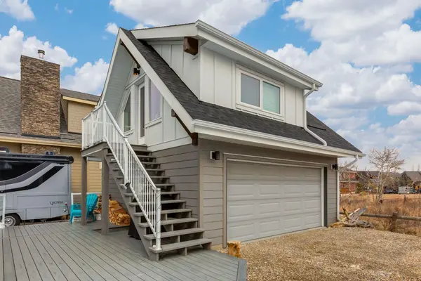 406 Cottageclub CV, Rural Rocky View County, AB T4C 1B1