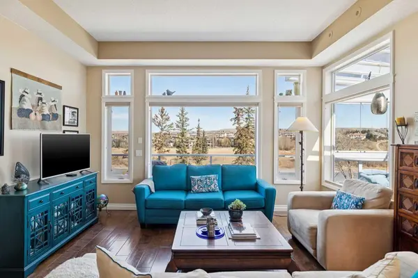 189 Crawford DR, Cochrane, AB T4C 2G8