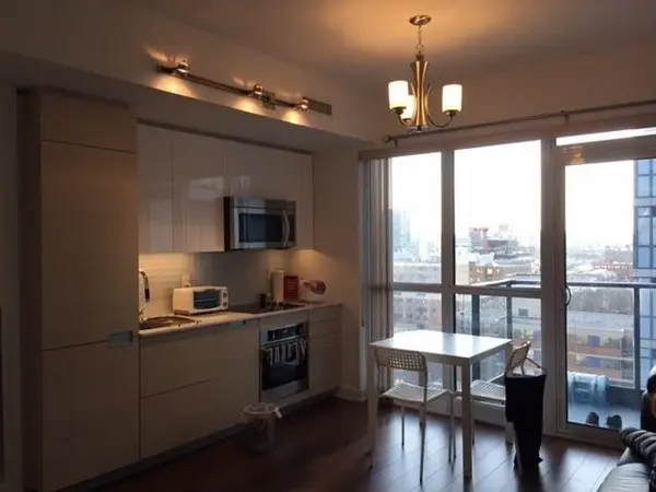 210 Simcoe ST #1312, Toronto C01, ON M5T 0A9