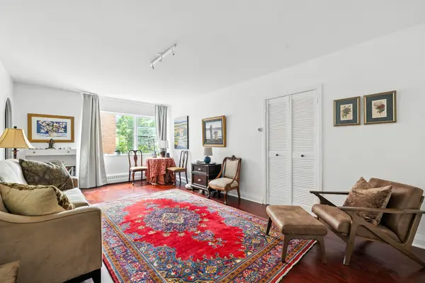 21 Dale AVE #805, Toronto C09, ON M4W 1K3