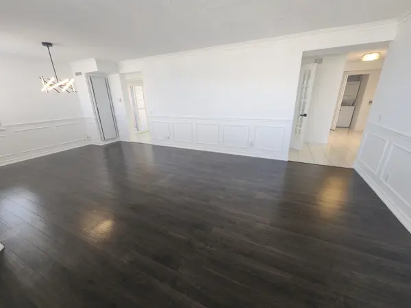 265 Ridley BLVD #1803, Toronto C04, ON M5M 4N8