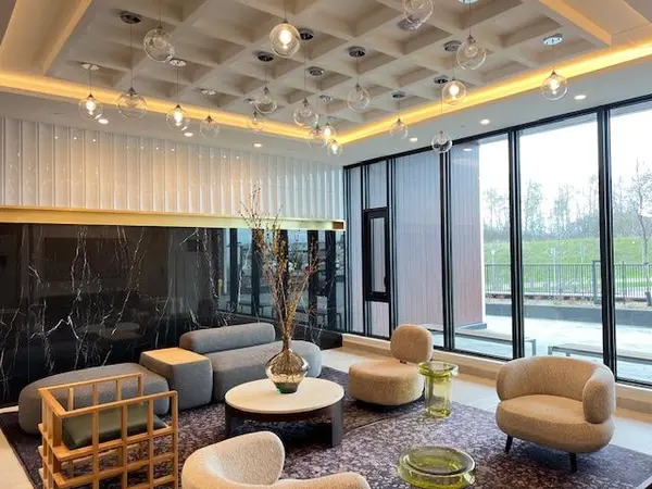 1 Kyle Lowry RD #120, Toronto C13, ON M3C 0S6