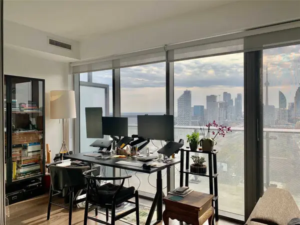 70 Distillery LN #2801, Toronto C08, ON M5A 0E3