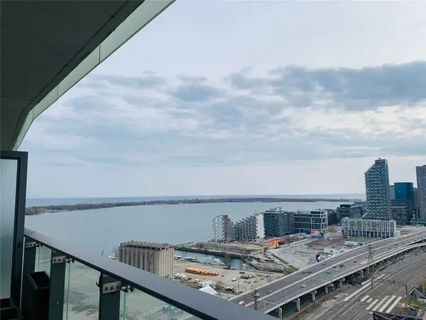 70 Distillery LN #2801, Toronto C08, ON M5A 0E3