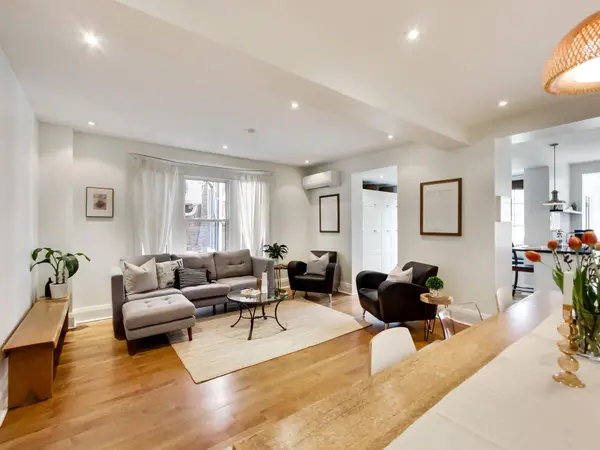 11 Delaware AVE, Toronto C01, ON M6H 2S8