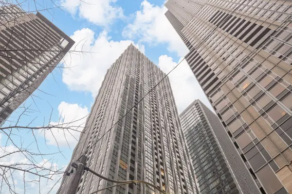 1 Yorkville AVE #1710, Toronto C02, ON M4W 0B1