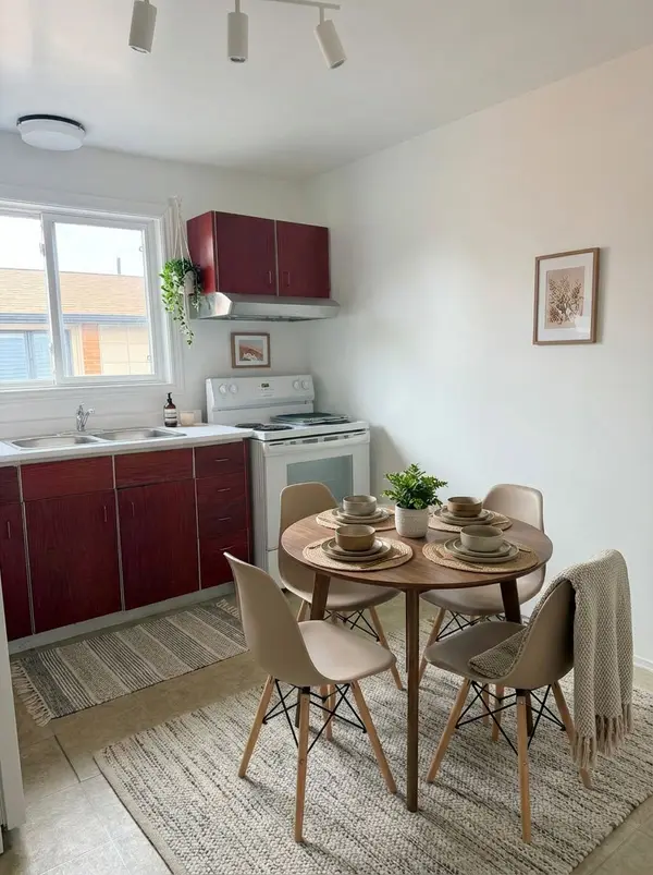 212 Byng AVE #Upper, Toronto C14, ON M2N 4L1