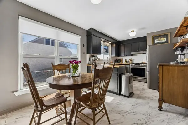 64 Hart AVE, Toronto E04, ON M1K 3H4