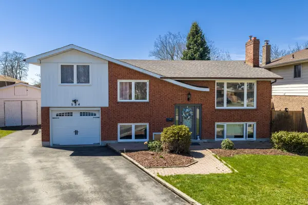 524 Lisbon CT, Oshawa, ON L1J 6R3