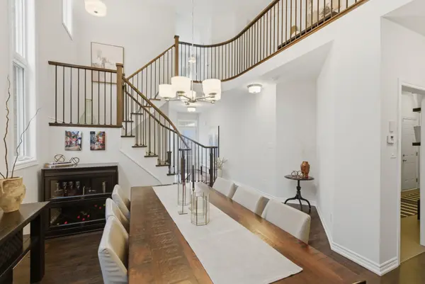 82 Burning Springs PL, Whitby, ON L1M 0K1