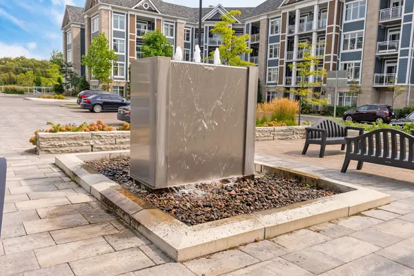 670 Gordon ST #101, Whitby, ON L1N 0K9