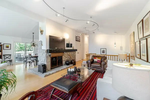 3225 Greenwood RD, Pickering, ON L1X 0J3