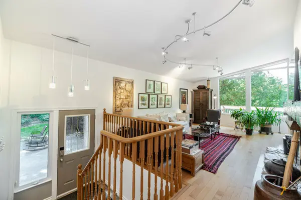 3225 Greenwood RD, Pickering, ON L1X 0J3