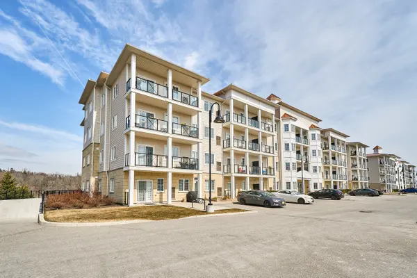 80 Shipway AVE #316, Clarington, ON L1B 0V8