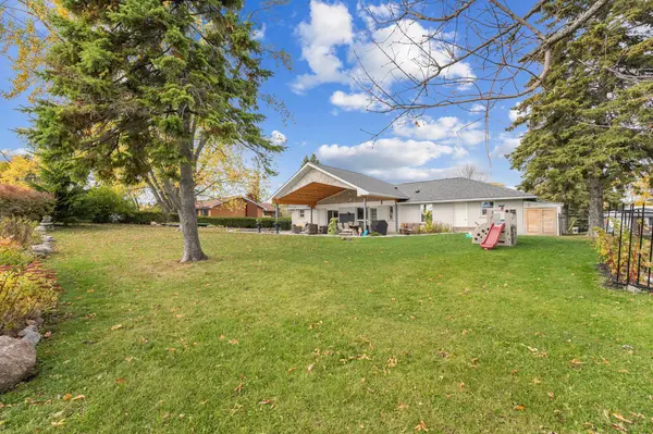 126 Park ST, Brock, ON L0E 1E0