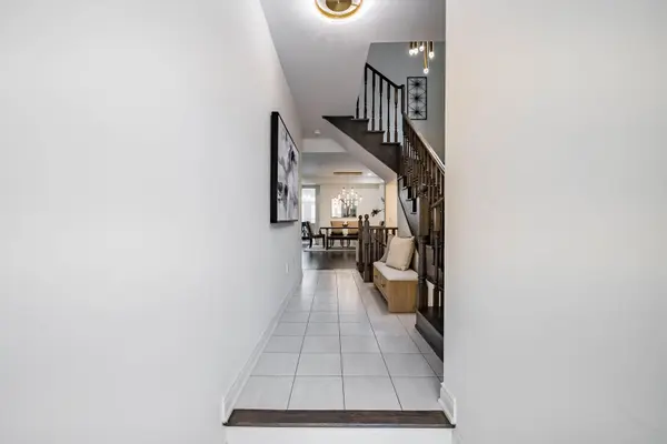 214 Fallharvest WAY, Whitchurch-stouffville, ON L4A 5C2