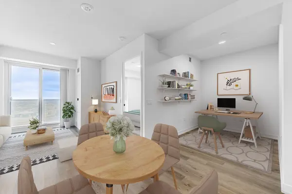 195 Commerce ST #3610, Vaughan, ON L4K 0P9