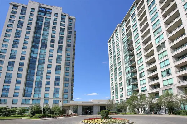88 Promenade CIR #403, Vaughan, ON L4J 9A4